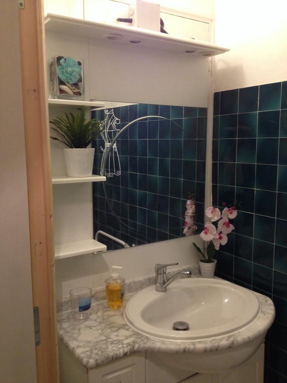 Appartement La Plage En Provence Le Pradet Szoba fotó